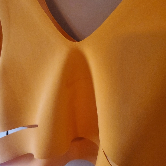 Nike Orange Sport Bra, Size Medium - Picture 6 of 7